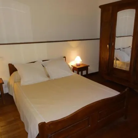 펜션 House Heguia 4 *